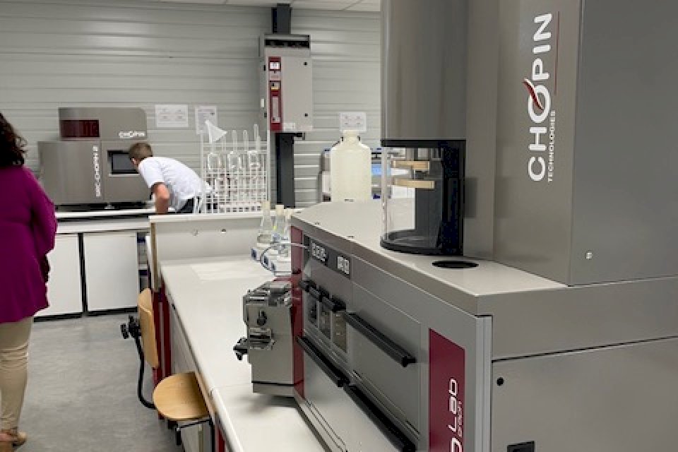 Chopin Training in Paris - Sales & Application 